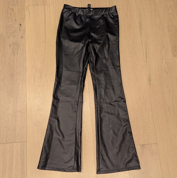 Y2 K inspired Wet Seal Black Faux Leather Pants - Picture 5 of 5
